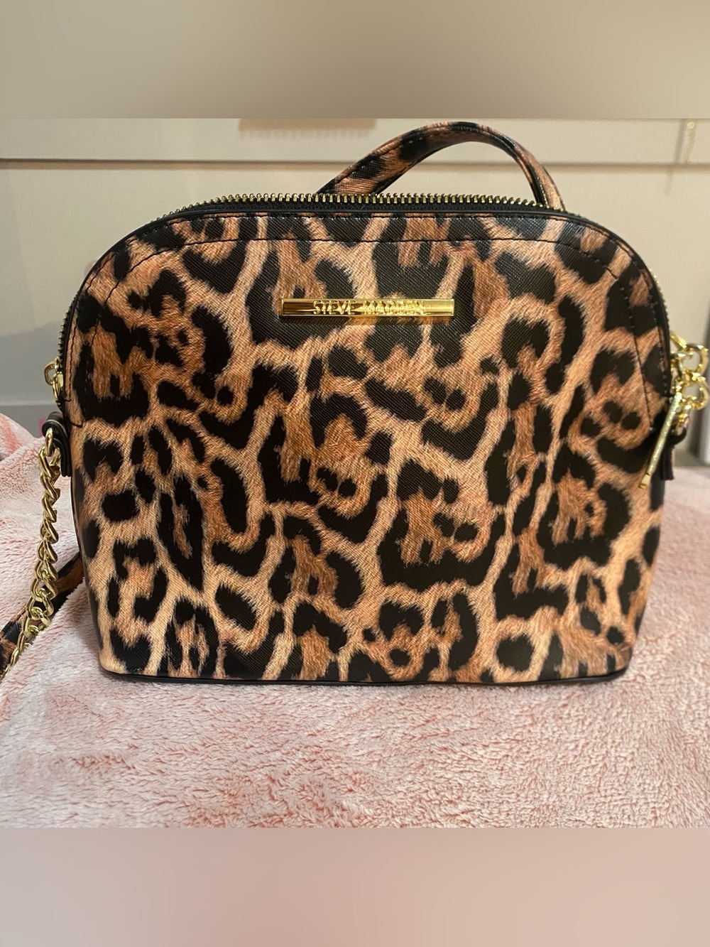 Steve Madden Leopard-Print BMaggie Crossbody